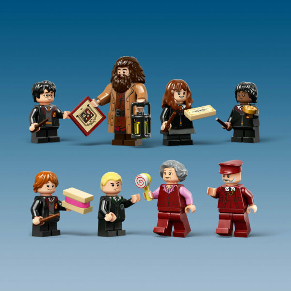 76423_HarryPotter_2HY23_EcommerceMobile_NOTEXT_3000x3000_5.jpg